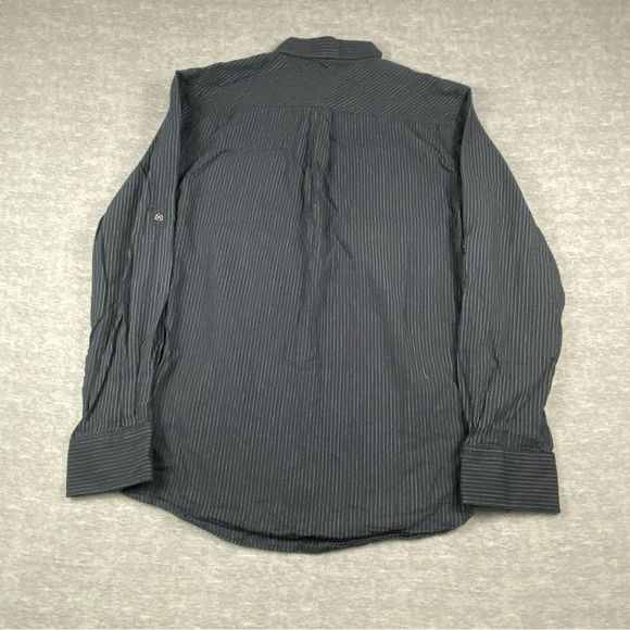 Skully Mens Shirt Black & White Pinstripe Pocketed Pearl Snap Button Down Sz. M - Picture 2 of 7